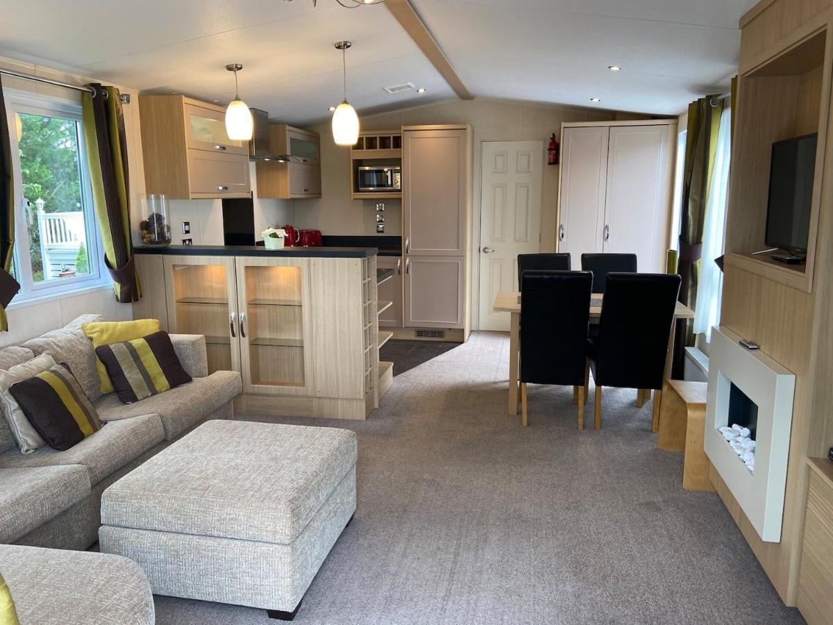 New Forest Retreat Shorefield Country Park ليمنجتون المظهر الخارجي الصورة