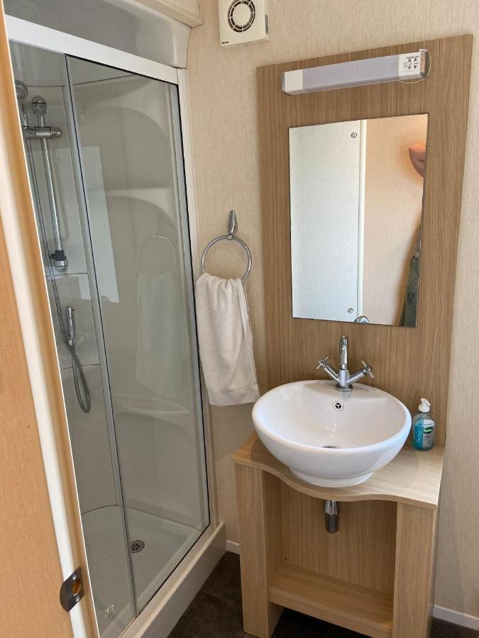 New Forest Retreat Shorefield Country Park ليمنجتون المظهر الخارجي الصورة